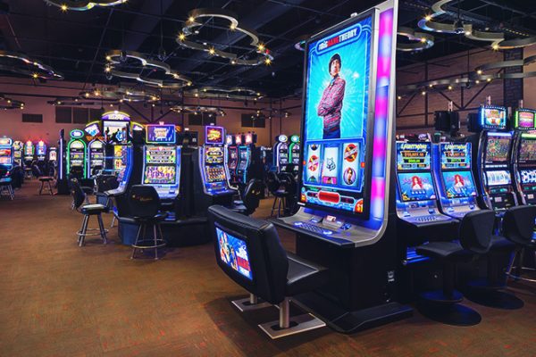 choctaw casino resort bars and clubs
